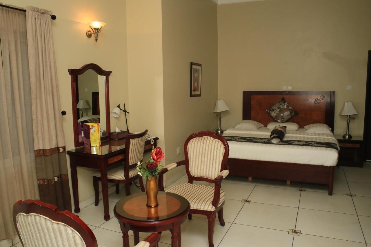 Oxygen Holiday Resort Owerri Exterior foto